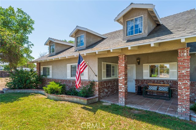 2878 2nd Street, Norco CA: https://media.crmls.org/medias/9d939aac-054a-4090-8ae5-f0a1dd1c639e.jpg