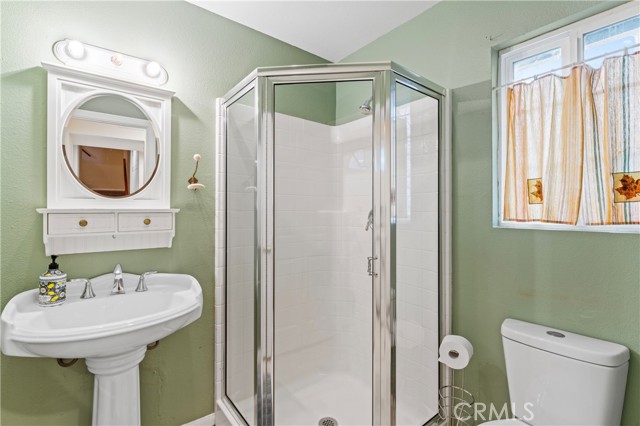 Detail Gallery Image 22 of 39 For 1285 Yukon Dr, Lake Arrowhead,  CA 92352 - 3 Beds | 2/1 Baths