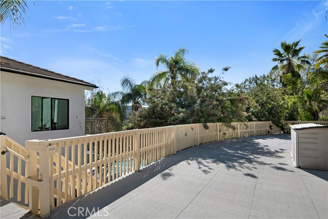 22254 Dumetz Road, Woodland Hills (los Angeles), California 91364, 5 Bedrooms Bedrooms, ,4 BathroomsBathrooms,Residential Lease,For Rent,22254 Dumetz Road,CRSR24002411