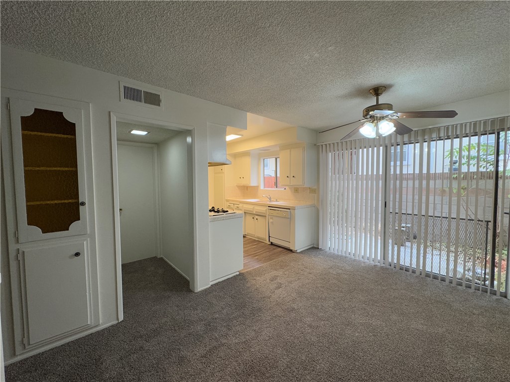 Detail Gallery Image 5 of 24 For 148 California St #C,  Arcadia,  CA 91006 - 2 Beds | 2 Baths