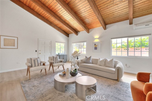 5221 Farago Avenue, Temple City CA: https://media.crmls.org/medias/9d96b3d1-834b-45d4-85d1-33f0787b31a2.jpg