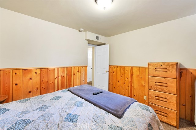 Detail Gallery Image 17 of 39 For 23655 Shady Ln, Crestline,  CA 92325 - 3 Beds | 2/2 Baths