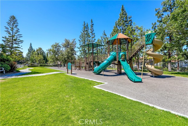 Detail Gallery Image 35 of 47 For 22401 Bayberry, Mission Viejo,  CA 92692 - 4 Beds | 3 Baths
