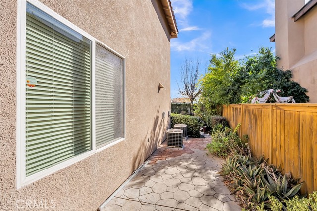 Detail Gallery Image 32 of 36 For 20663 Azalea Terrace Rd, Riverside,  CA 92508 - 3 Beds | 2/1 Baths