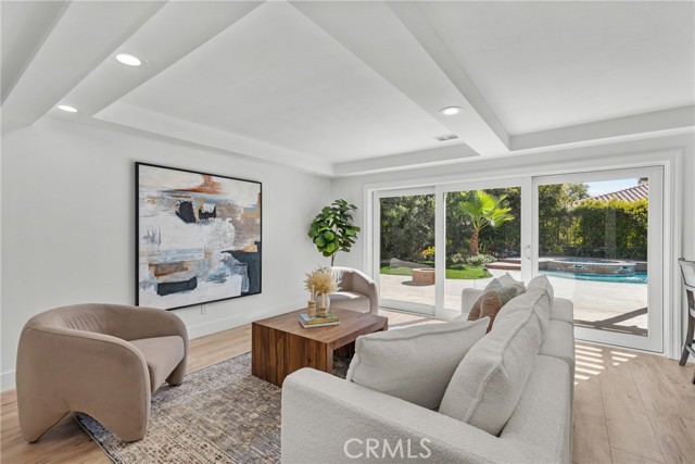 Detail Gallery Image 12 of 39 For 3944 Corte Cancion, Thousand Oaks,  CA 91360 - 4 Beds | 3 Baths