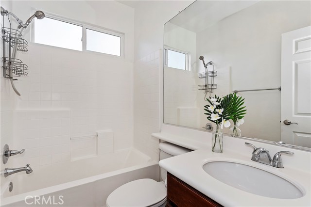 Detail Gallery Image 34 of 44 For 1678 Honors, Corona,  CA 92883 - 4 Beds | 4 Baths