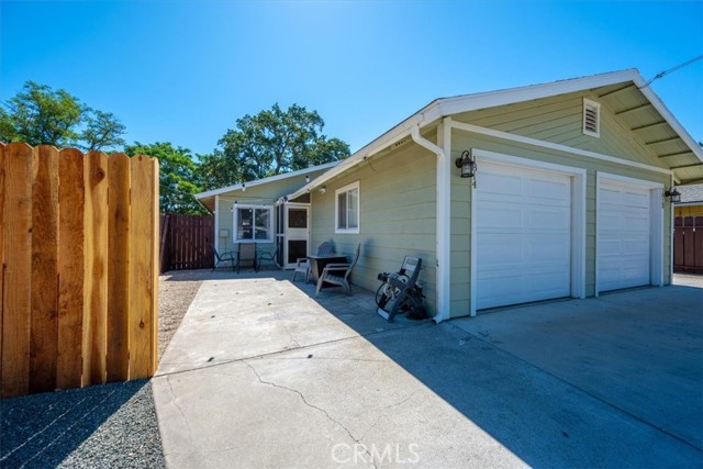 Detail Gallery Image 3 of 51 For 1812 Riverside Ave, Paso Robles,  CA 93446 - 4 Beds | 2/1 Baths