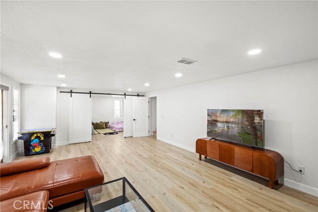 Detail Gallery Image 43 of 67 For 22731 Canyon Lake Dr, Canyon Lake,  CA 92587 - 4 Beds | 4 Baths