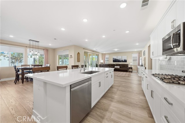 Detail Gallery Image 23 of 75 For 30658 Boxleaf Ln, Murrieta,  CA 92563 - 5 Beds | 3 Baths