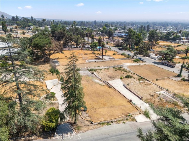 Detail Gallery Image 4 of 19 For 2852 Santa Rosa Ave, Altadena,  CA 91001 - – Beds | – Baths