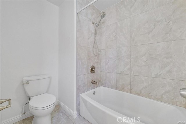 Detail Gallery Image 26 of 35 For 43082 Pudding Ct, Temecula,  CA 92592 - 5 Beds | 2/1 Baths
