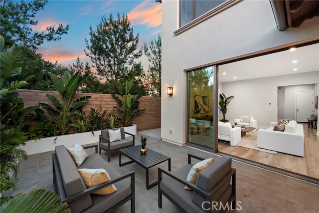 Detail Gallery Image 39 of 45 For 101 Artista, Irvine,  CA 92602 - 4 Beds | 4 Baths
