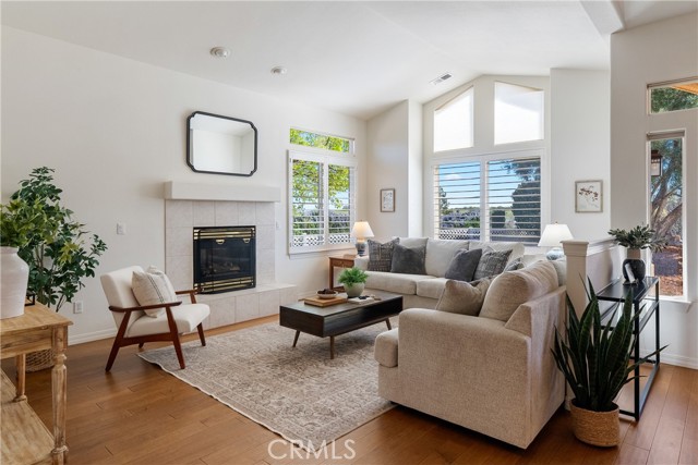 Detail Gallery Image 8 of 54 For 2039 Promontory, Paso Robles,  CA 93446 - 3 Beds | 2/1 Baths