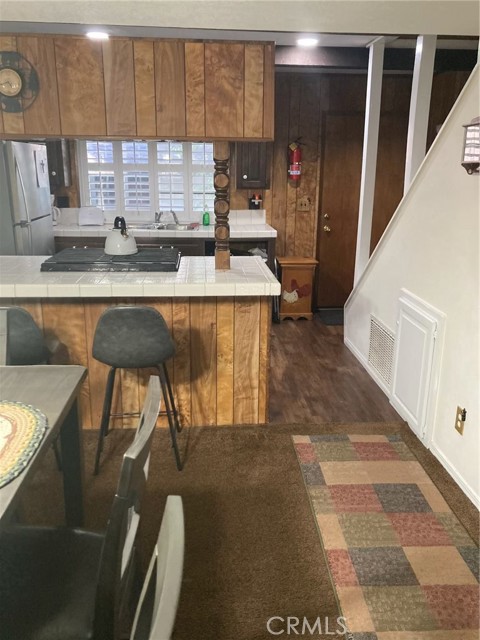 Detail Gallery Image 10 of 28 For 645 Summit Bld #3,  Big Bear Lake,  CA 92315 - 2 Beds | 1/1 Baths