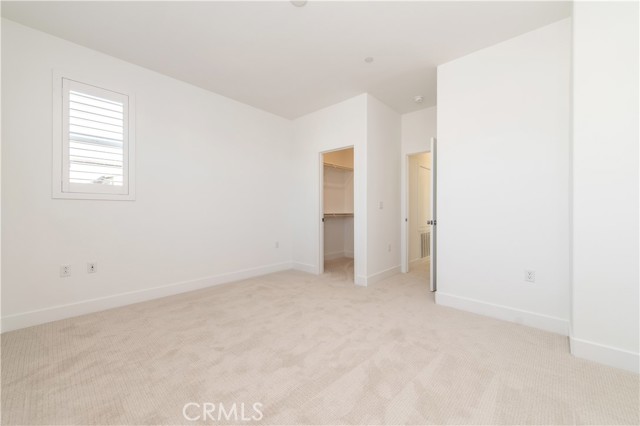 330 Proctor, Irvine CA: https://media.crmls.org/medias/9d9f6806-cf59-4778-b8c2-14b21f40f219.jpg