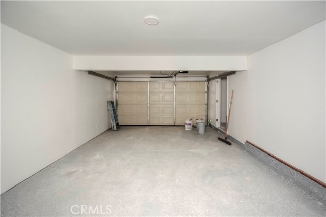 Oversized garage