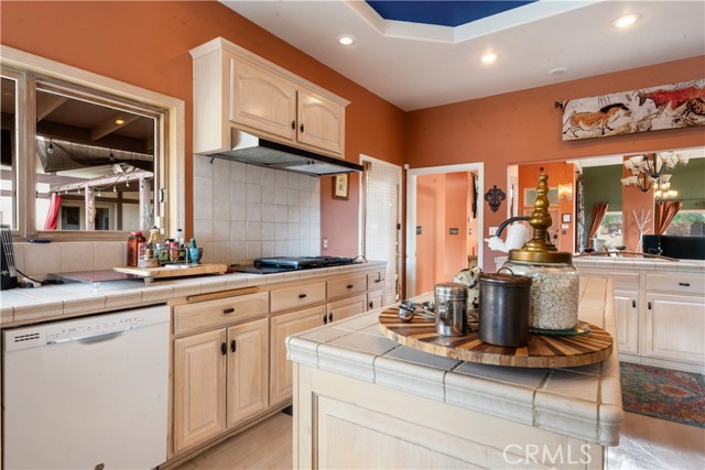 Detail Gallery Image 24 of 55 For 6118 Quail Dr, Lake Isabella,  CA 93240 - 3 Beds | 3/1 Baths