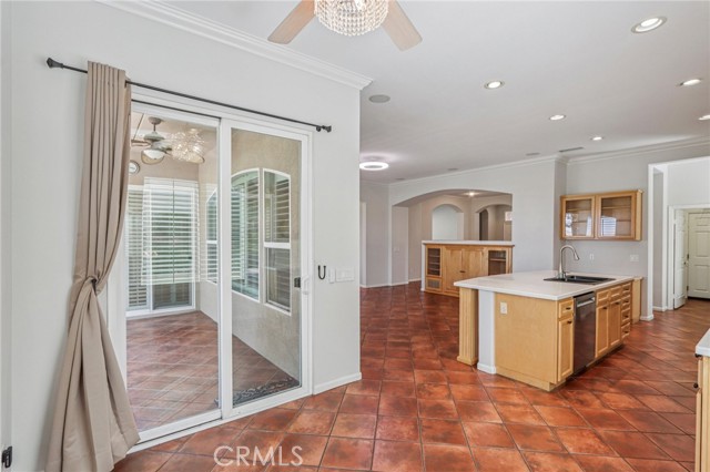 9302 Reserve Drive, Corona CA: https://media.crmls.org/medias/9da1dc51-e51e-4b42-8f93-b84e429b4dfd.jpg