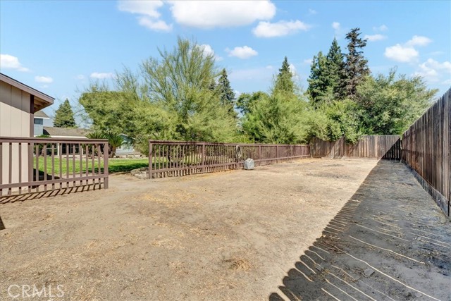 1328 S Cotta Street, Visalia CA: https://media.crmls.org/medias/9da28de2-d940-43f3-837e-7a6165a25573.jpg
