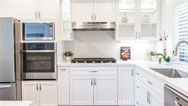 15 Via Athena, Aliso Viejo CA: https://media.crmls.org/medias/9da3916e-4ee9-4ac4-87a6-683124390069.jpg