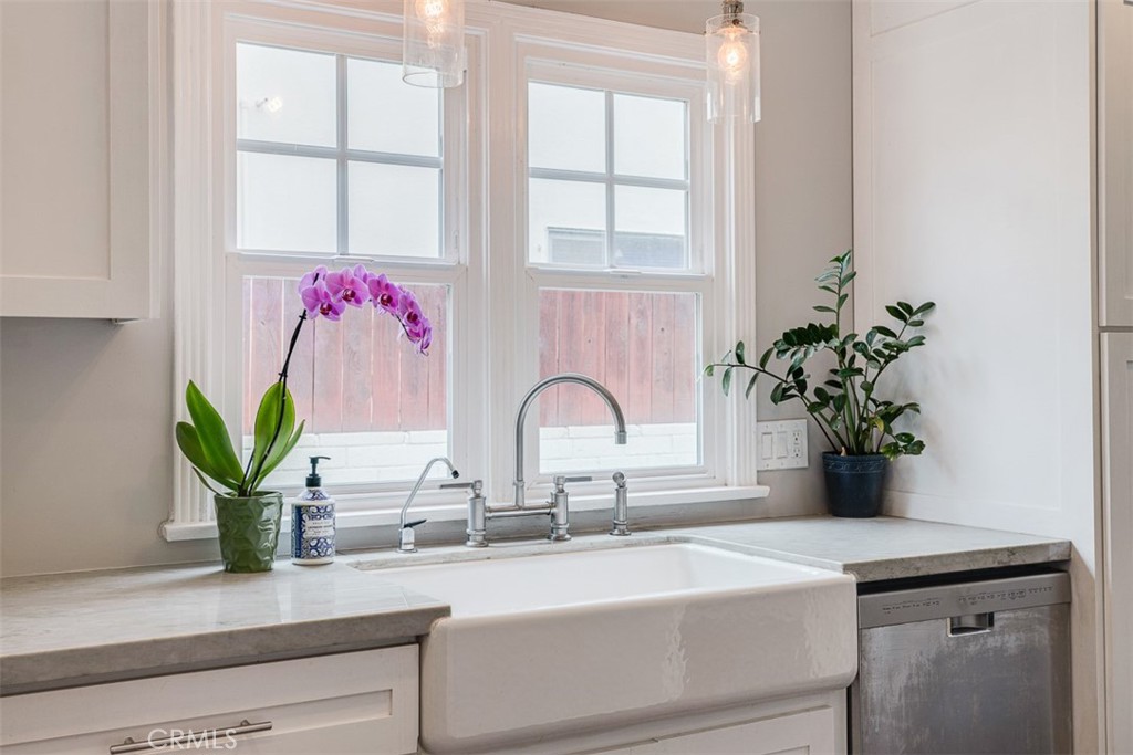 3309 Wedgewood Lane Burbank img 29