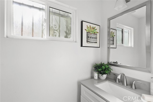 Detail Gallery Image 31 of 58 For 9923 Beach St, Los Angeles,  CA 90002 - 3 Beds | 2 Baths