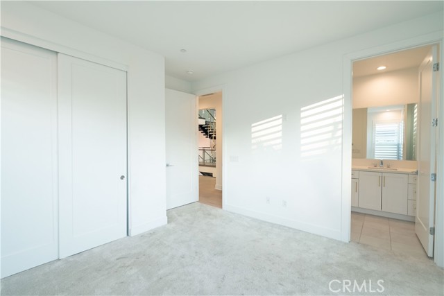 20043 Mersey Lane, Porter Ranch CA: https://media.crmls.org/medias/9da4167d-8607-4739-87eb-1ec9097cc6e9.jpg