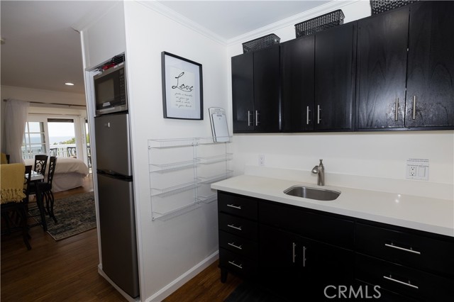 Detail Gallery Image 13 of 19 For 464 Bent St #C,  Laguna Beach,  CA 92651 - 1 Beds | 1 Baths