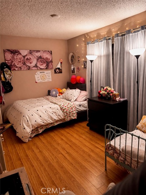 Detail Gallery Image 11 of 22 For 2410 N Justin, Simi Valley,  CA 93065 - 4 Beds | 2 Baths