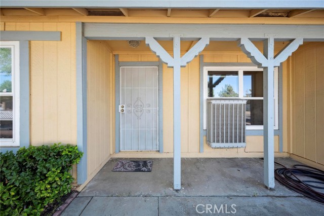 41125 179th E Street, Lancaster CA: https://media.crmls.org/medias/9da564b6-4746-4566-a91d-f55a87d936e5.jpg