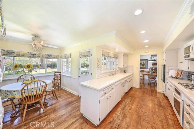 117 Catherine Park Drive, Glendora CA: https://media.crmls.org/medias/9da574b5-0bd6-4dbd-8241-a8f1a2b233d0.jpg