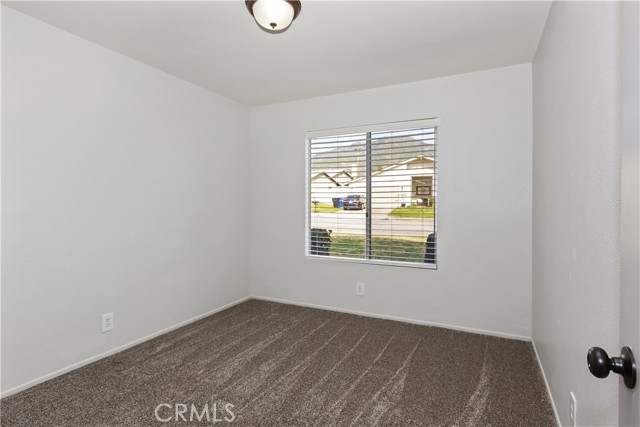 Detail Gallery Image 33 of 43 For 1584 Buckeye St, Highland,  CA 92346 - 4 Beds | 2 Baths