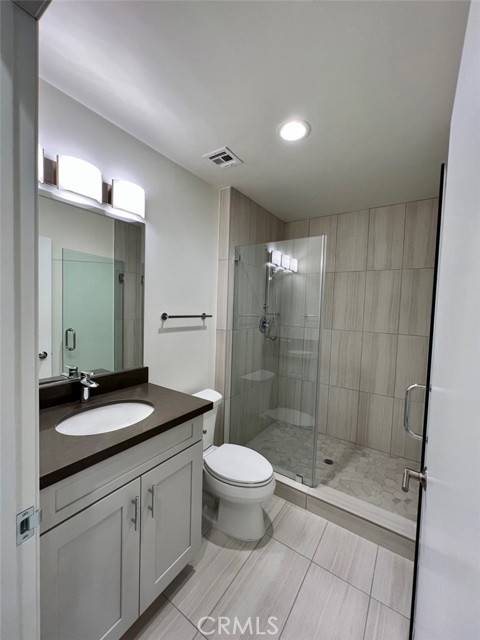 Detail Gallery Image 11 of 13 For 314 6th #310,  Los Angeles,  CA 90014 - 1 Beds | 1/1 Baths