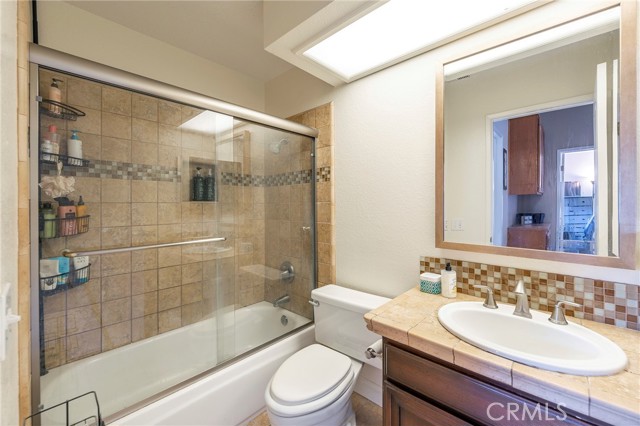 Detail Gallery Image 37 of 42 For 620 Ivywood Ln #F,  Simi Valley,  CA 93065 - 3 Beds | 2/1 Baths