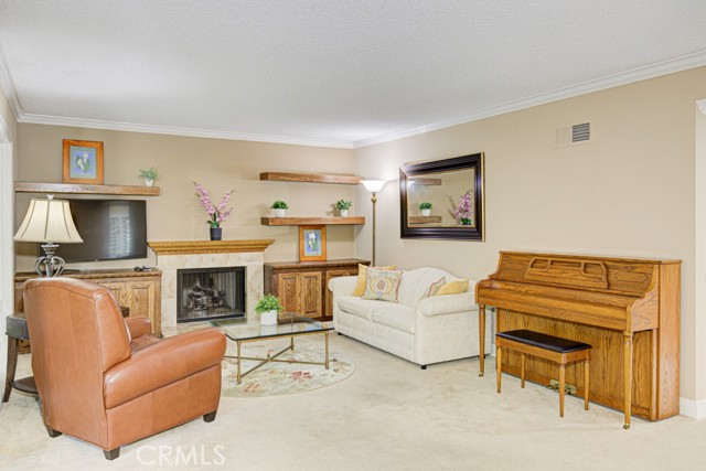 Detail Gallery Image 13 of 43 For 5529 via La Mesa #C,  Laguna Woods,  CA 92637 - 2 Beds | 2 Baths