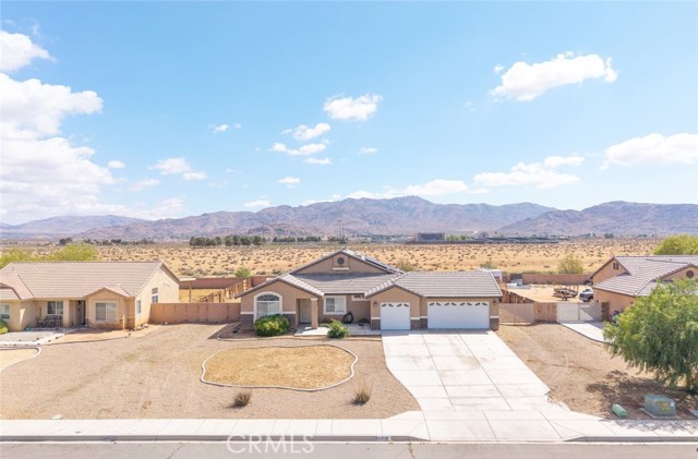 Detail Gallery Image 29 of 35 For 14193 Fresian, Apple Valley,  CA 92307 - 4 Beds | 3 Baths