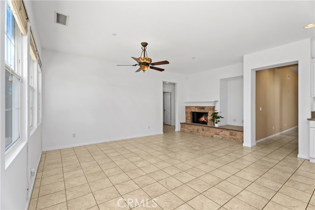 Detail Gallery Image 10 of 43 For 12 Calle Frutas, San Clemente,  CA 92673 - 4 Beds | 3 Baths