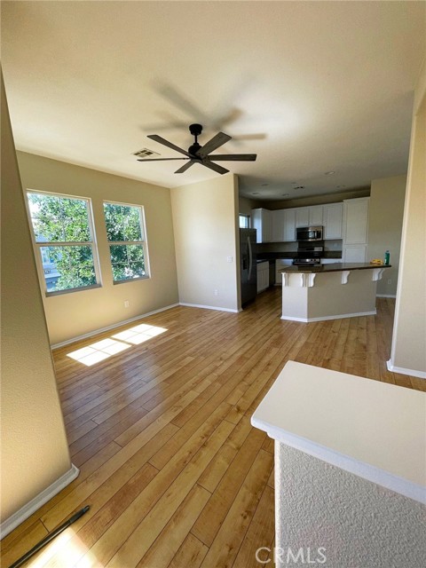 Image 2 of 12 For 26303 Iris Avenue F