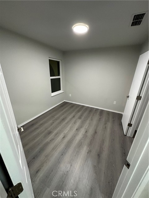 Detail Gallery Image 4 of 13 For 13746 Walker, –,  CA 93202 - 4 Beds | 2 Baths