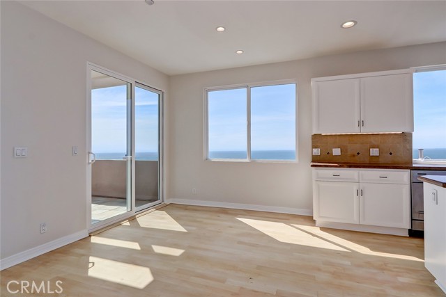 4419 Crest Drive, Manhattan Beach, California 90266, 3 Bedrooms Bedrooms, ,3 BathroomsBathrooms,Residential,Sold,Crest,SB22220114