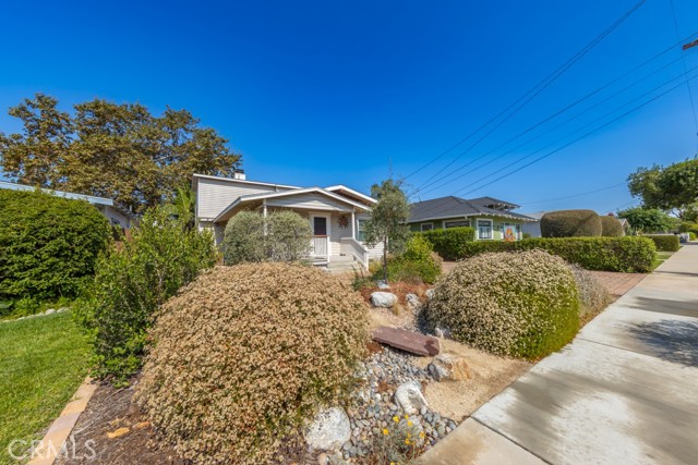 Detail Gallery Image 4 of 30 For 4951 Park Pl, Yorba Linda,  CA 92886 - 3 Beds | 2 Baths