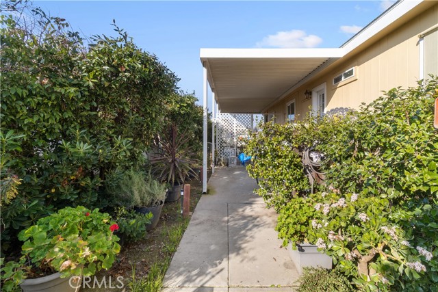 Detail Gallery Image 6 of 30 For 866 Count #4,  Livingston,  CA 95334 - 3 Beds | 2 Baths