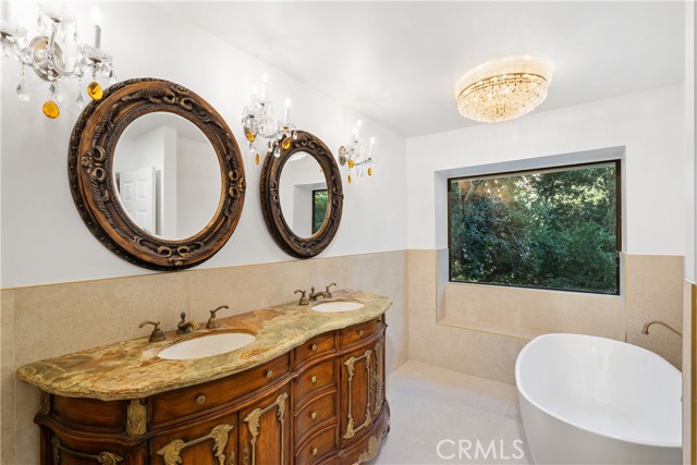 Detail Gallery Image 30 of 55 For 119 W Bell Canyon Rd, Bell Canyon,  CA 91307 - 5 Beds | 4 Baths