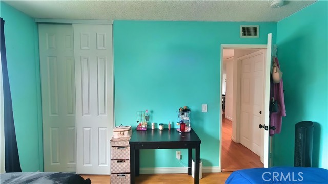 11622 Remington Street, Sylmar CA: https://media.crmls.org/medias/9dac25da-6f0c-4029-a445-84c24c32be4e.jpg