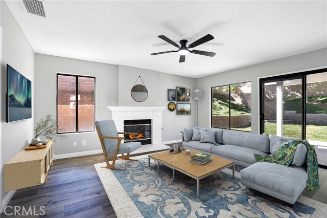 Detail Gallery Image 13 of 49 For 40501 Palmas Ct, Palmdale,  CA 93551 - 3 Beds | 2/1 Baths