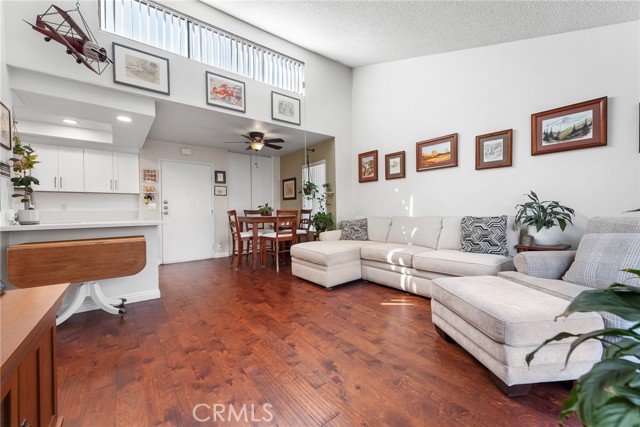 Detail Gallery Image 7 of 43 For 4760 Lakeview Ave, Yorba Linda,  CA 92886 - 1 Beds | 1 Baths