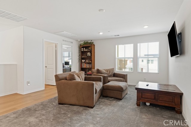 Detail Gallery Image 19 of 29 For 5085 Hoss Cir, Hemet,  CA 92545 - 4 Beds | 3 Baths