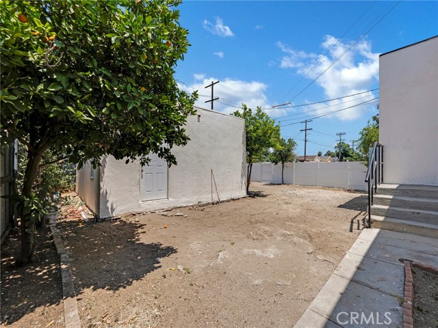 13251 Pinney Street, Pacoima CA: https://media.crmls.org/medias/9db02851-a7fb-4020-970b-6e4d7c32e725.jpg