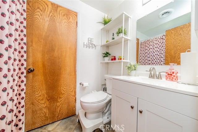 Detail Gallery Image 16 of 20 For 25940 Date, San Bernardino,  CA 92404 - 3 Beds | 2 Baths