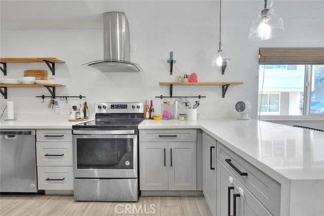 17401 Hood Court, Fountain Valley CA: https://media.crmls.org/medias/9db0e9ae-34f9-40e0-bc8e-c75a9d1c627f.jpg